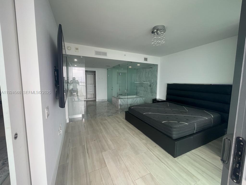 3131 NE 7th Ave #3802, Miami FL 33137