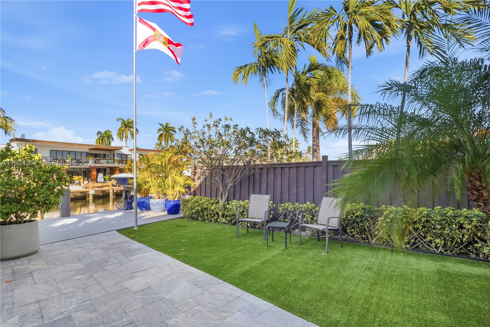 2809 NE 24th Pl, Fort Lauderdale FL 33305
