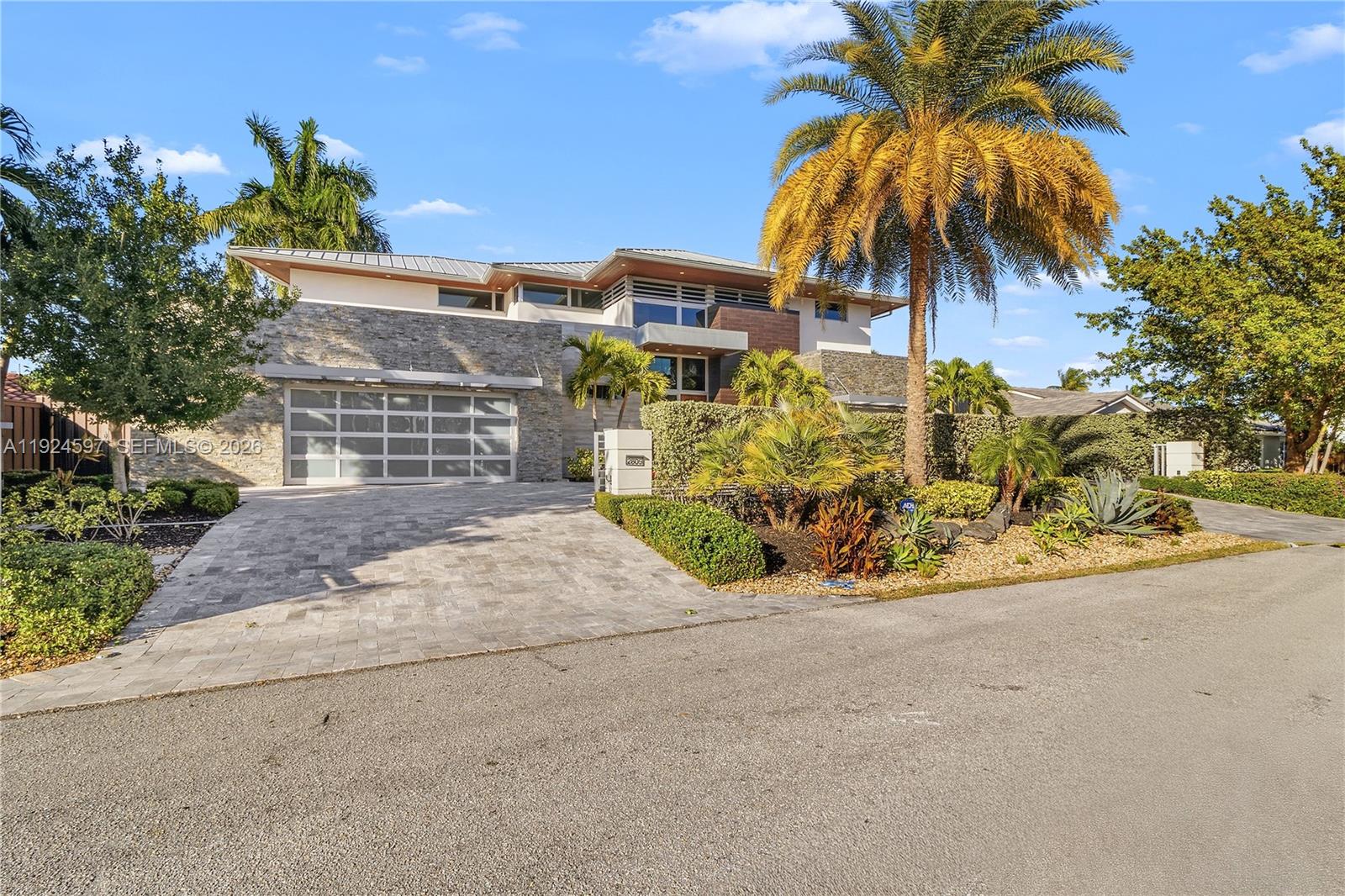 2809 NE 24th Pl, Fort Lauderdale FL 33305