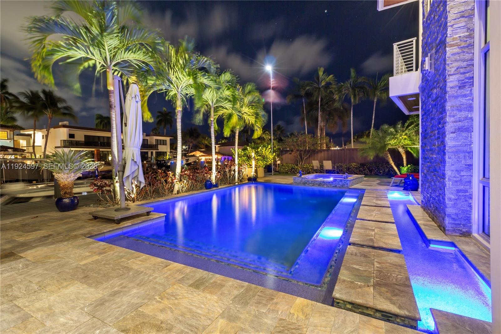 2809 NE 24th Pl, Fort Lauderdale FL 33305