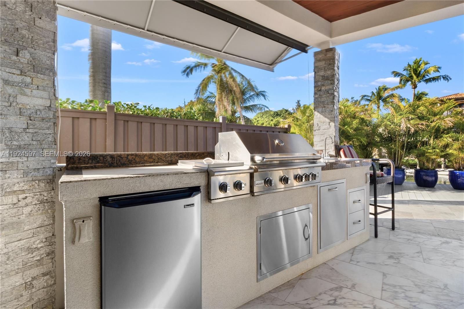 2809 NE 24th Pl, Fort Lauderdale FL 33305
