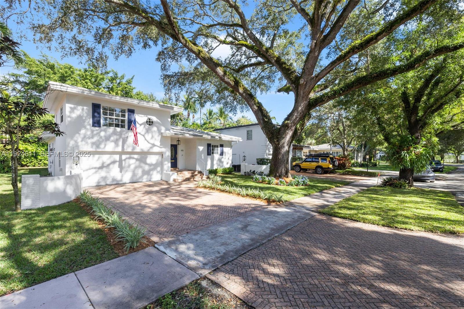 911 Andres Ave, Coral Gables FL 33134