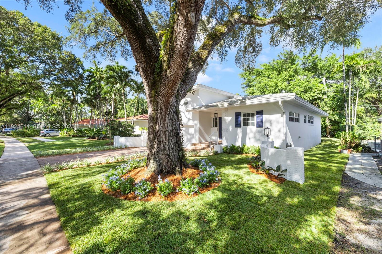 911 Andres Ave, Coral Gables FL 33134