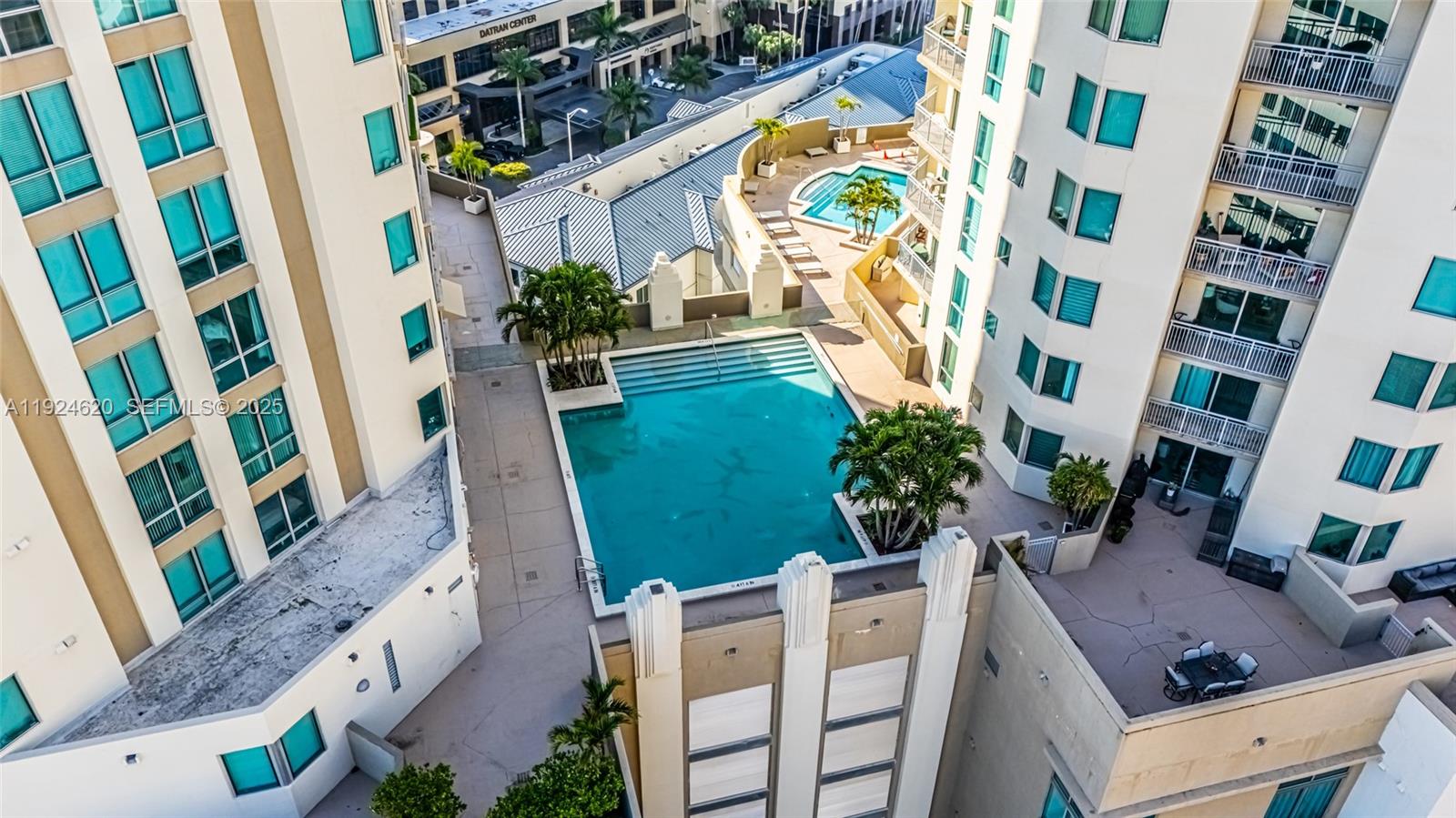 9055 SW 73 CT #809, Miami FL 33156