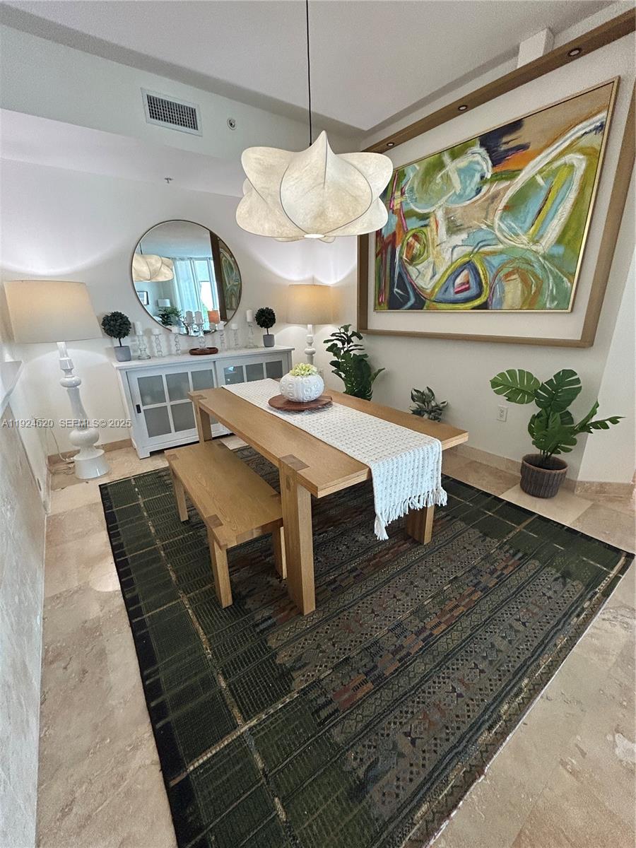 9055 SW 73 CT #809, Miami FL 33156