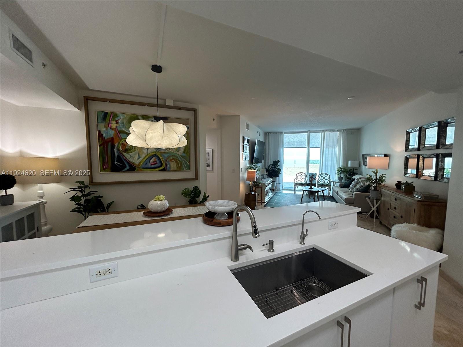 9055 SW 73 CT #809, Miami FL 33156