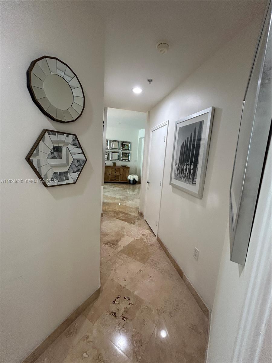 9055 SW 73 CT #809, Miami FL 33156