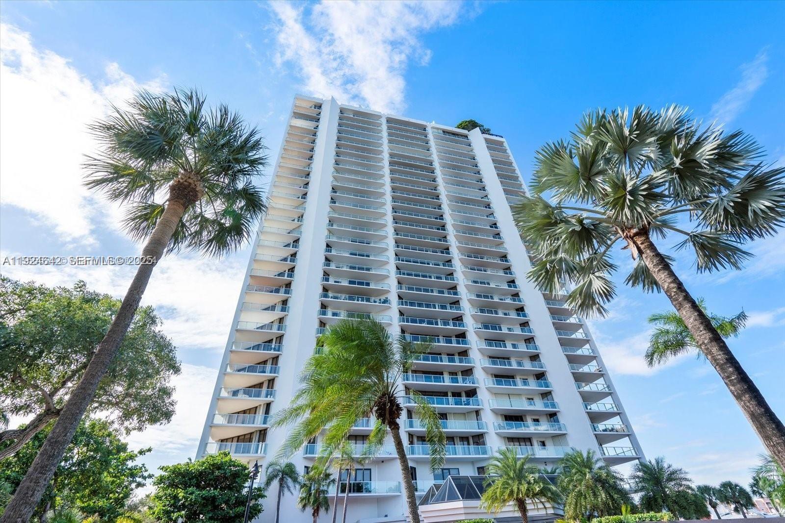 19500 Turnberry Way #20D, Aventura FL 33180
