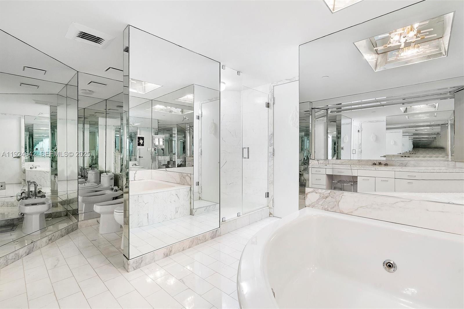 19500 Turnberry Way #20D, Aventura FL 33180