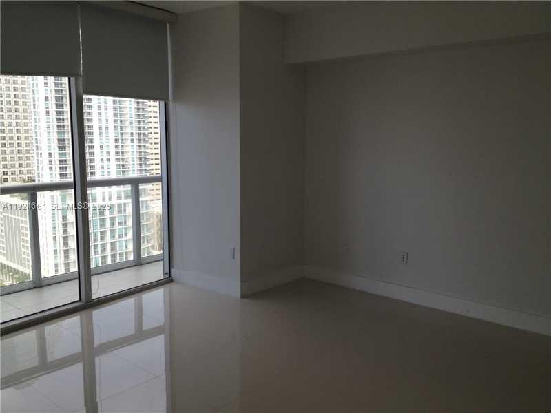 475 Brickell Ave #2415, Miami FL 33131