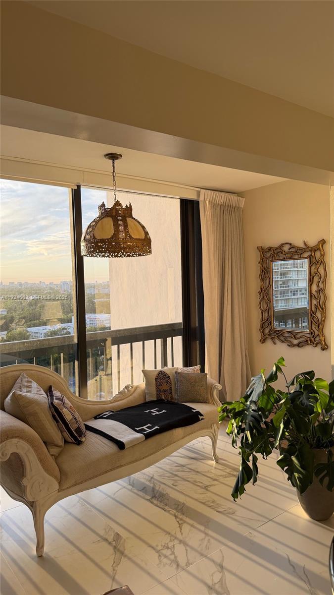 2333 Brickell Ave #1814, Miami FL 33129