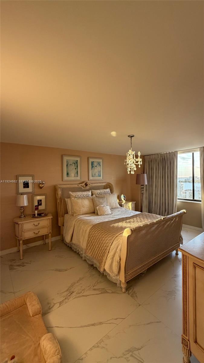 2333 Brickell Ave #1814, Miami FL 33129