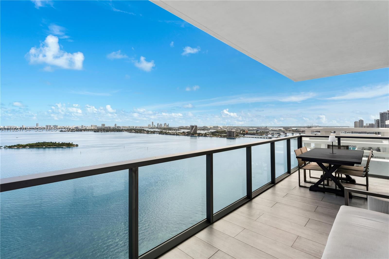 788 NE 23rd St #2201, Miami FL 33137