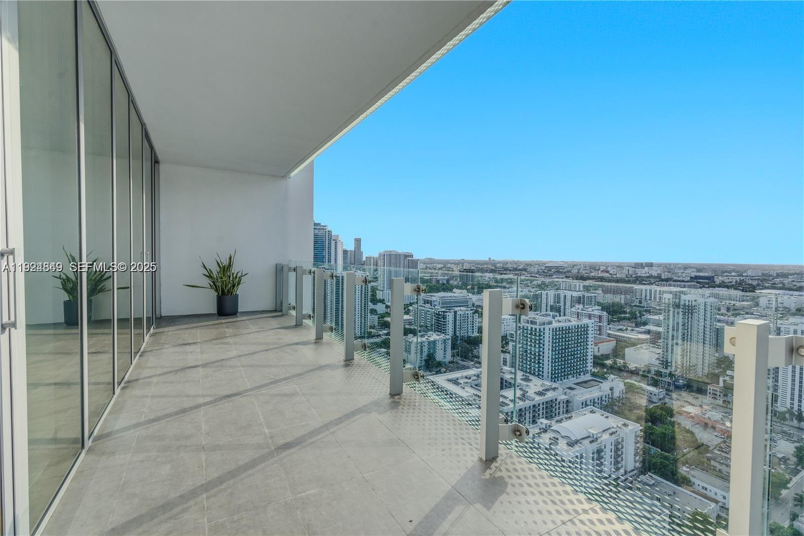 700 NE 26th Ter #3406, Miami FL 33137