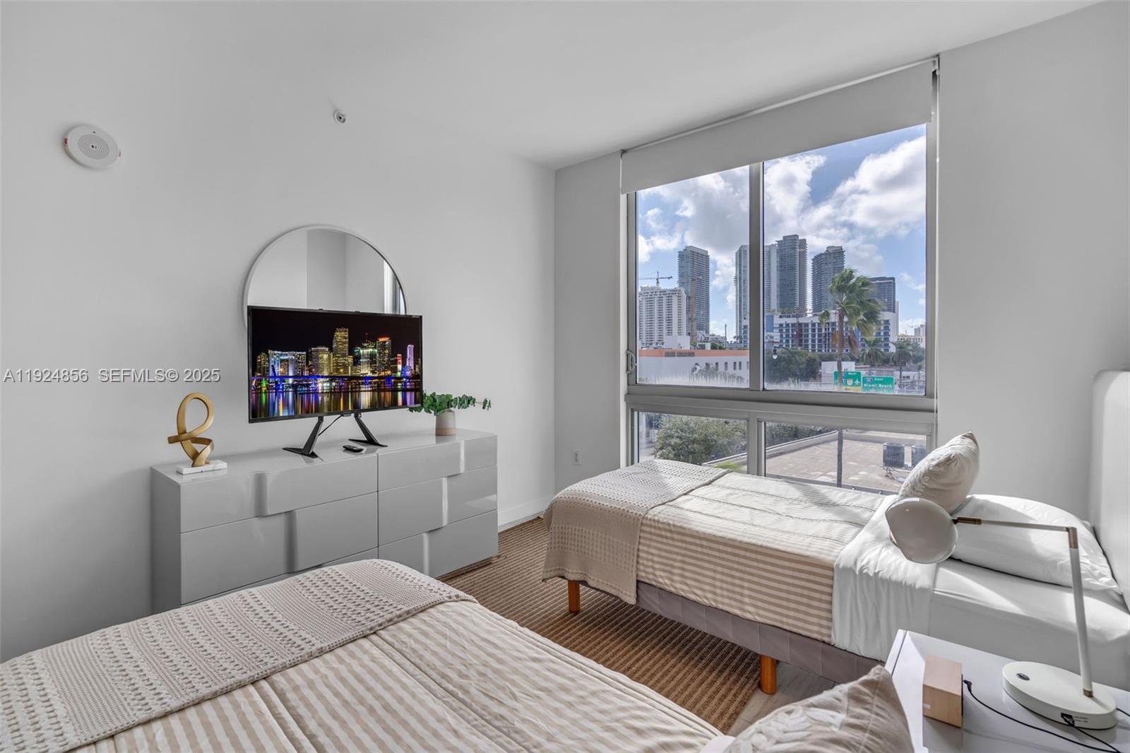 3900 Biscayne Blvd #S-312, Miami FL 33137