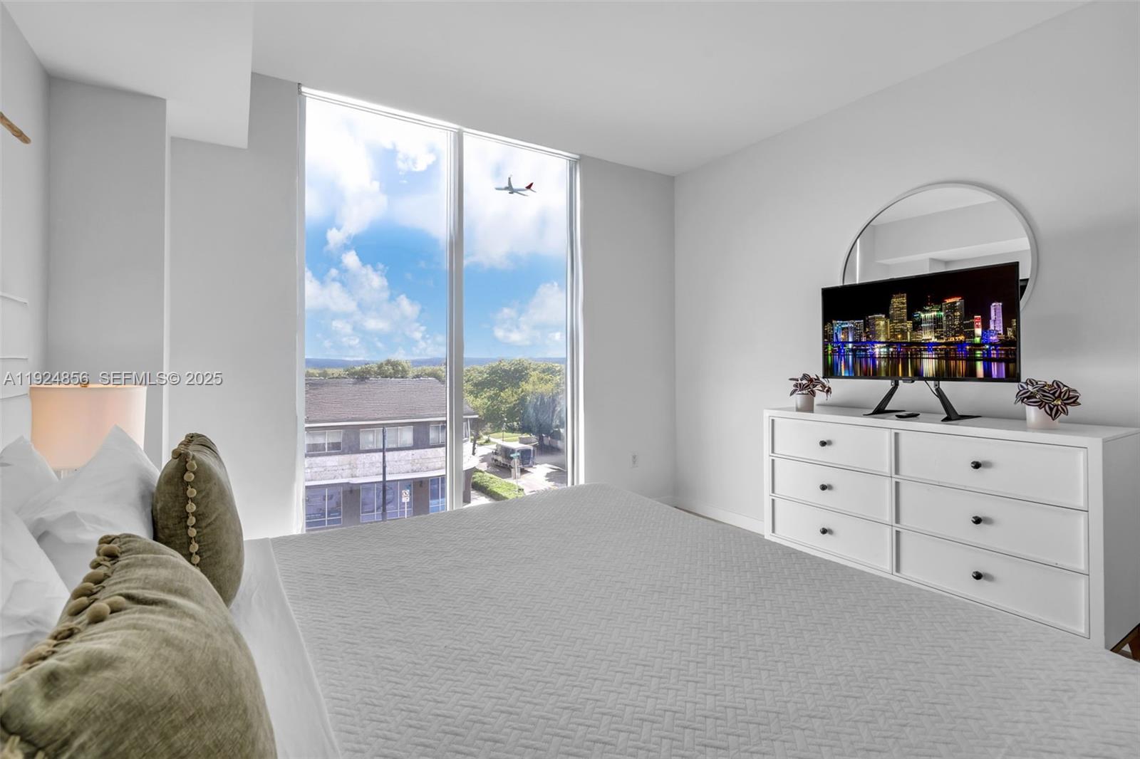 3900 Biscayne Blvd #S-312, Miami FL 33137