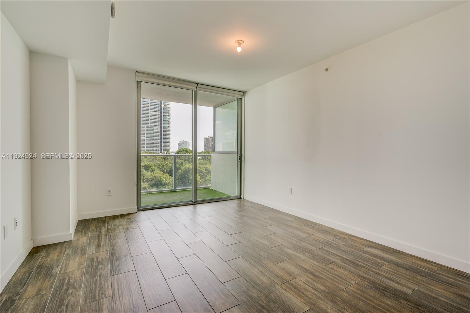 1600 SW 1st Ave #603, Miami FL 33129