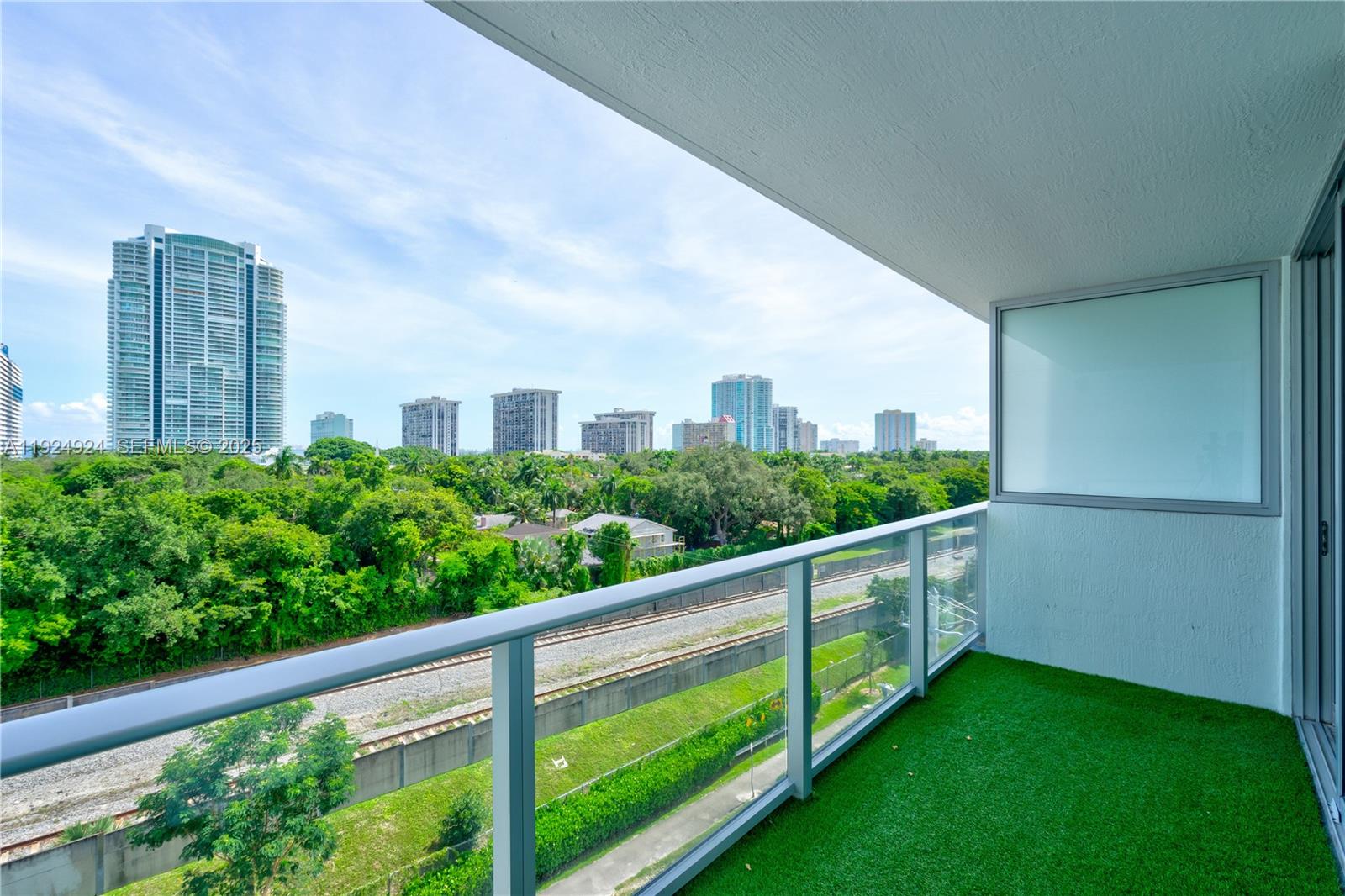 1600 SW 1st Ave #603, Miami FL 33129