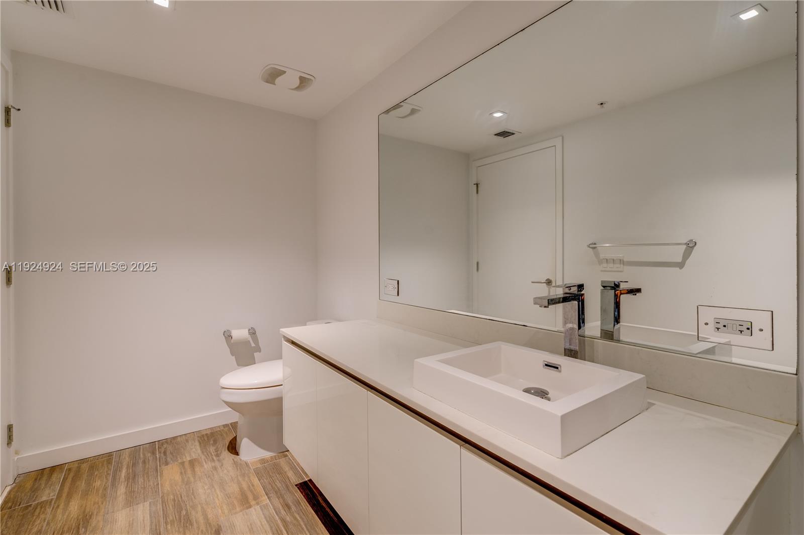 1600 SW 1st Ave #603, Miami FL 33129