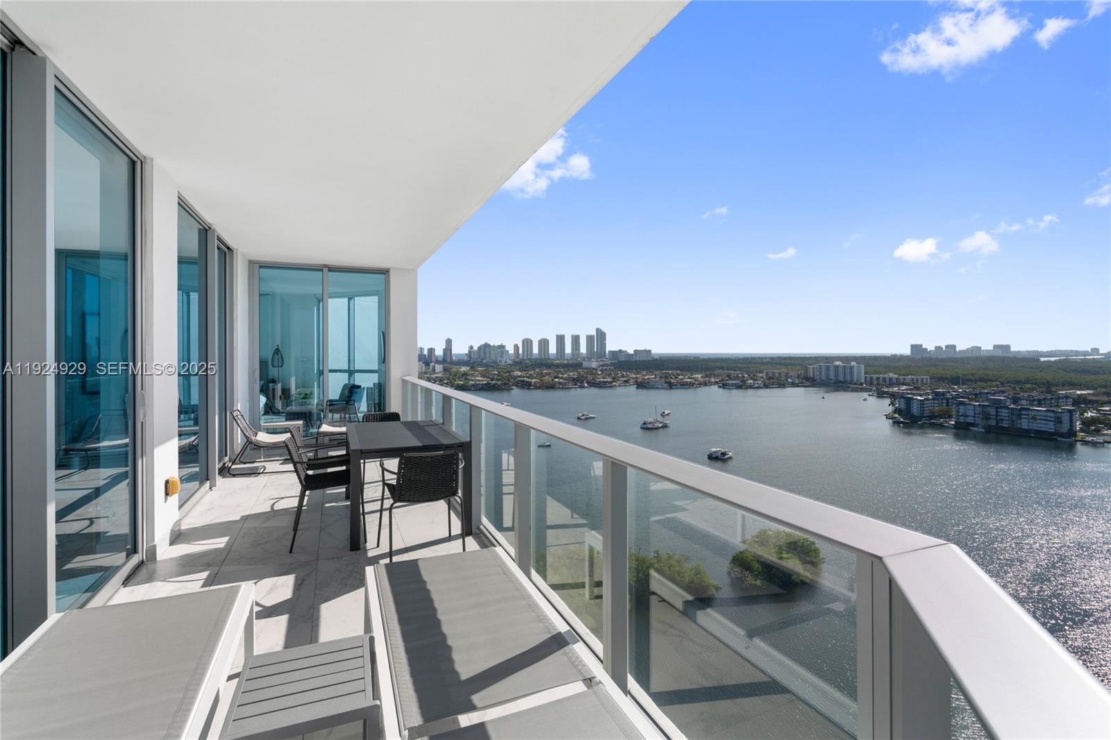17111 Biscayne Blvd #2002, North Miami Beach FL 33160