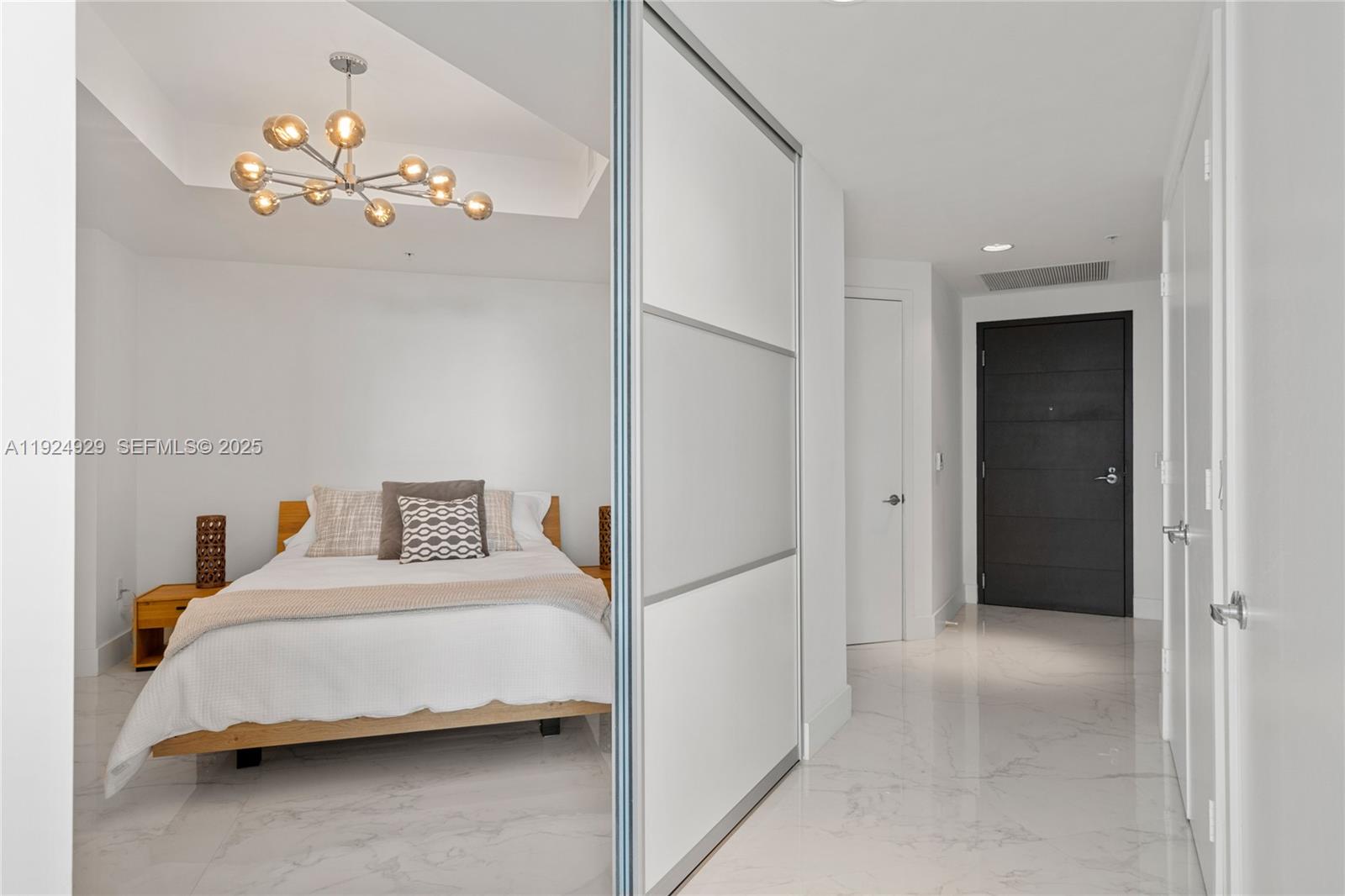 17111 Biscayne Blvd #2002, North Miami Beach FL 33160