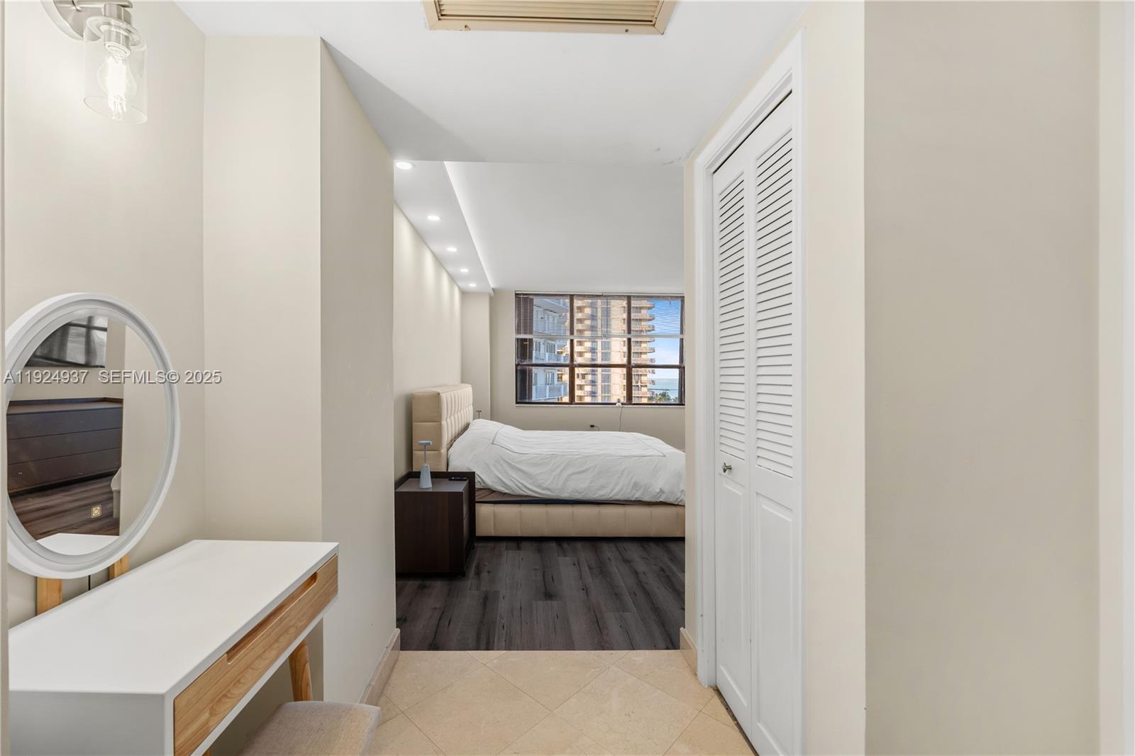 9801 Collins Ave #10G, Bal Harbour FL 33154