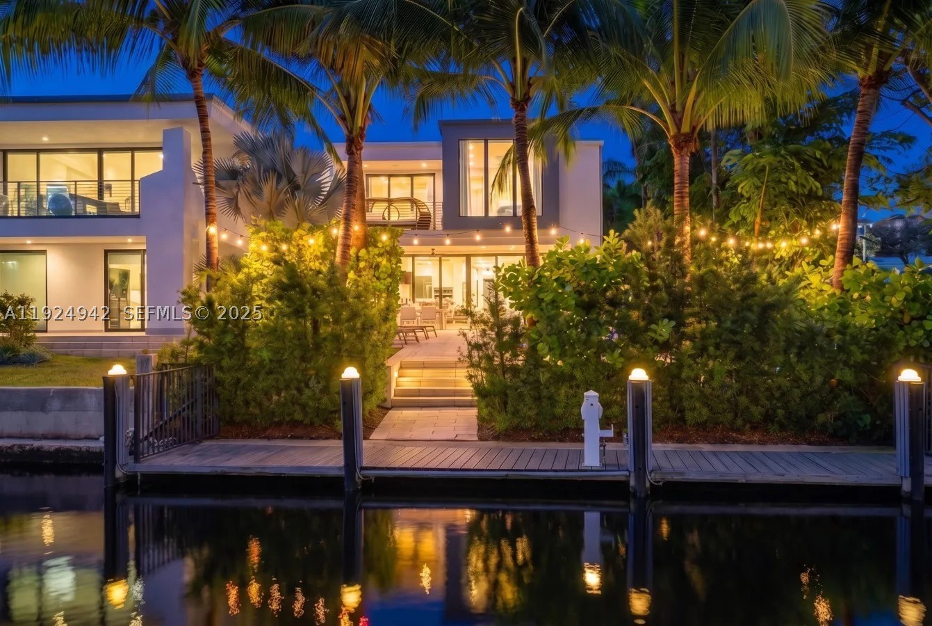 310 SE 11th Ave, Fort Lauderdale FL 33301