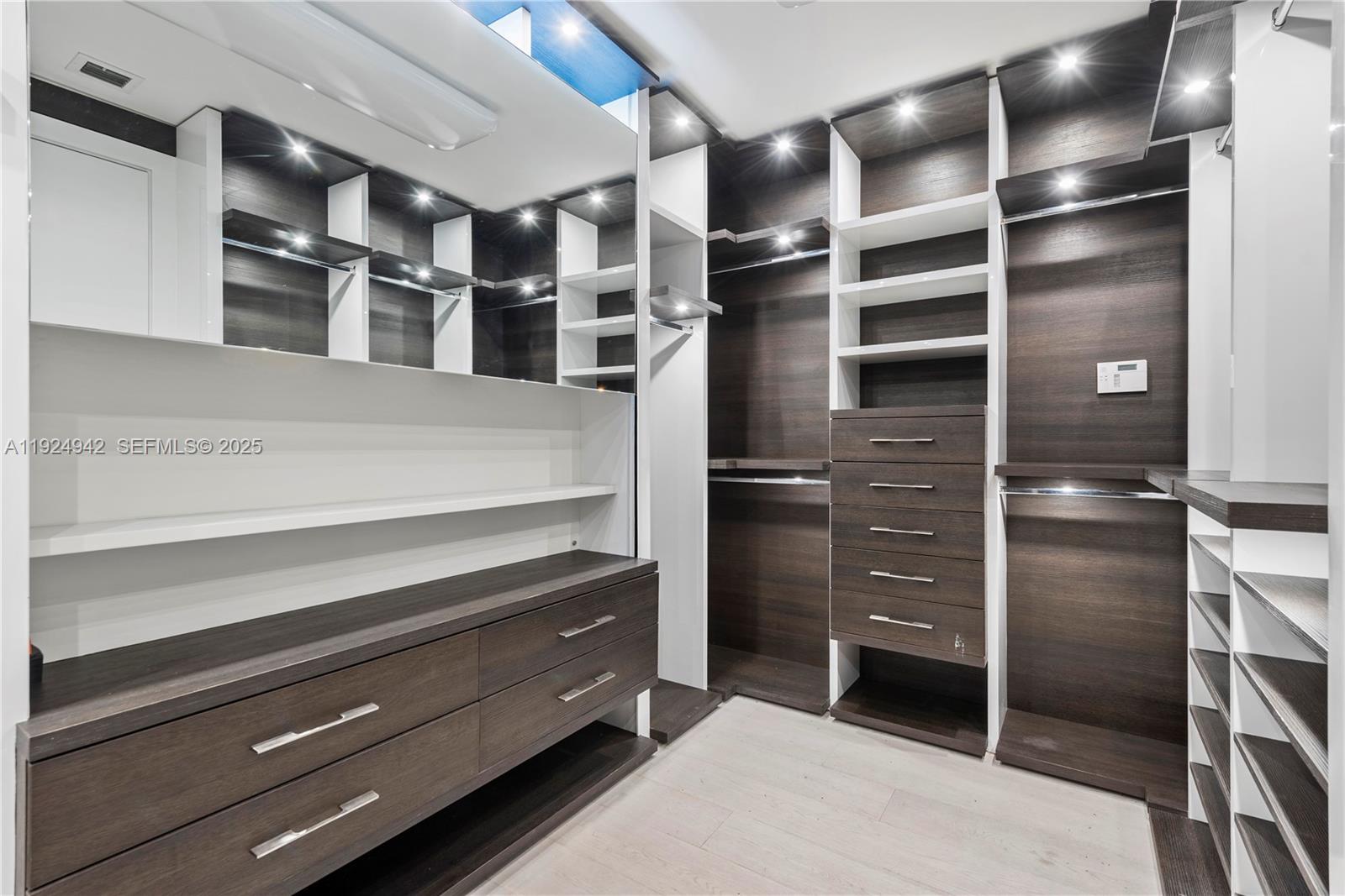310 SE 11th Ave, Fort Lauderdale FL 33301
