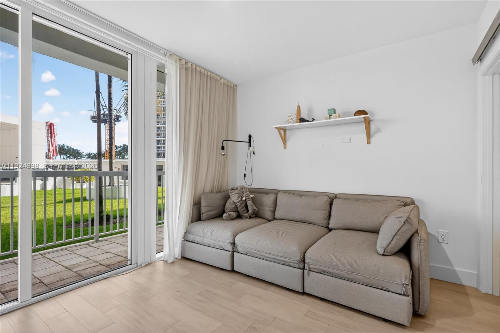 10275 Collins Ave #101, Bal Harbour FL 33154