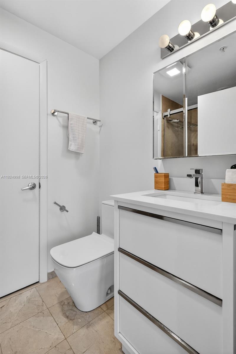 10275 Collins Ave #101, Bal Harbour FL 33154