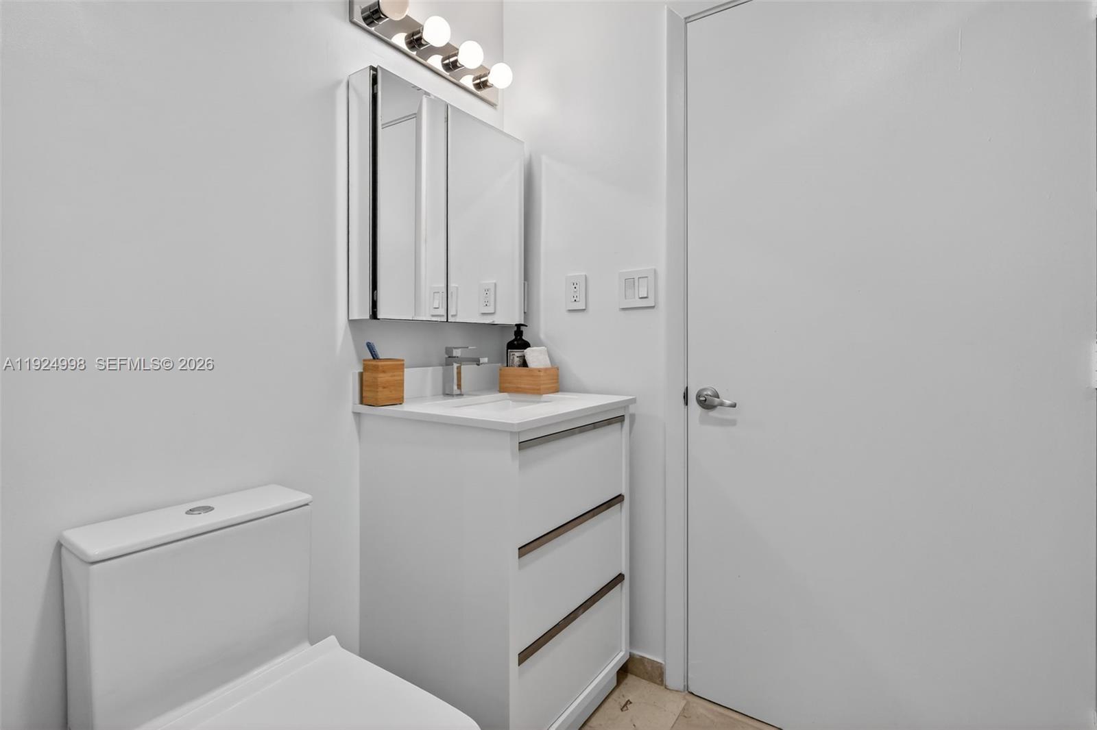 10275 Collins Ave #101, Bal Harbour FL 33154