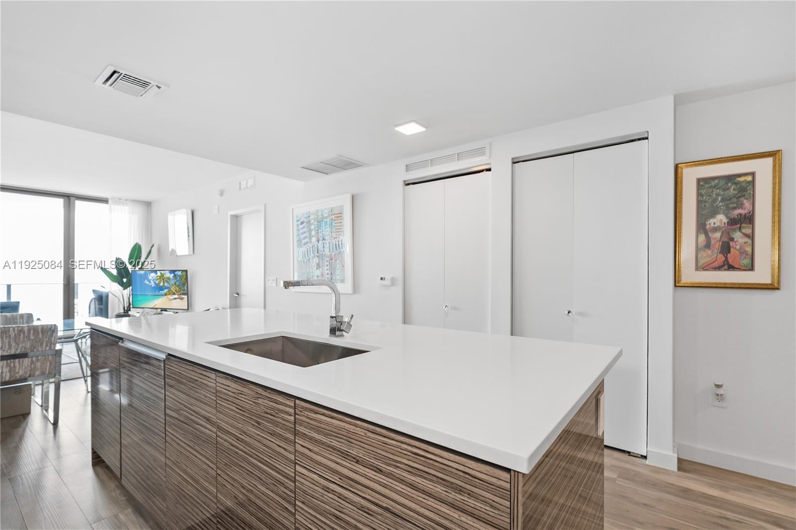 460 NE 28th St #3106, Miami FL 33137