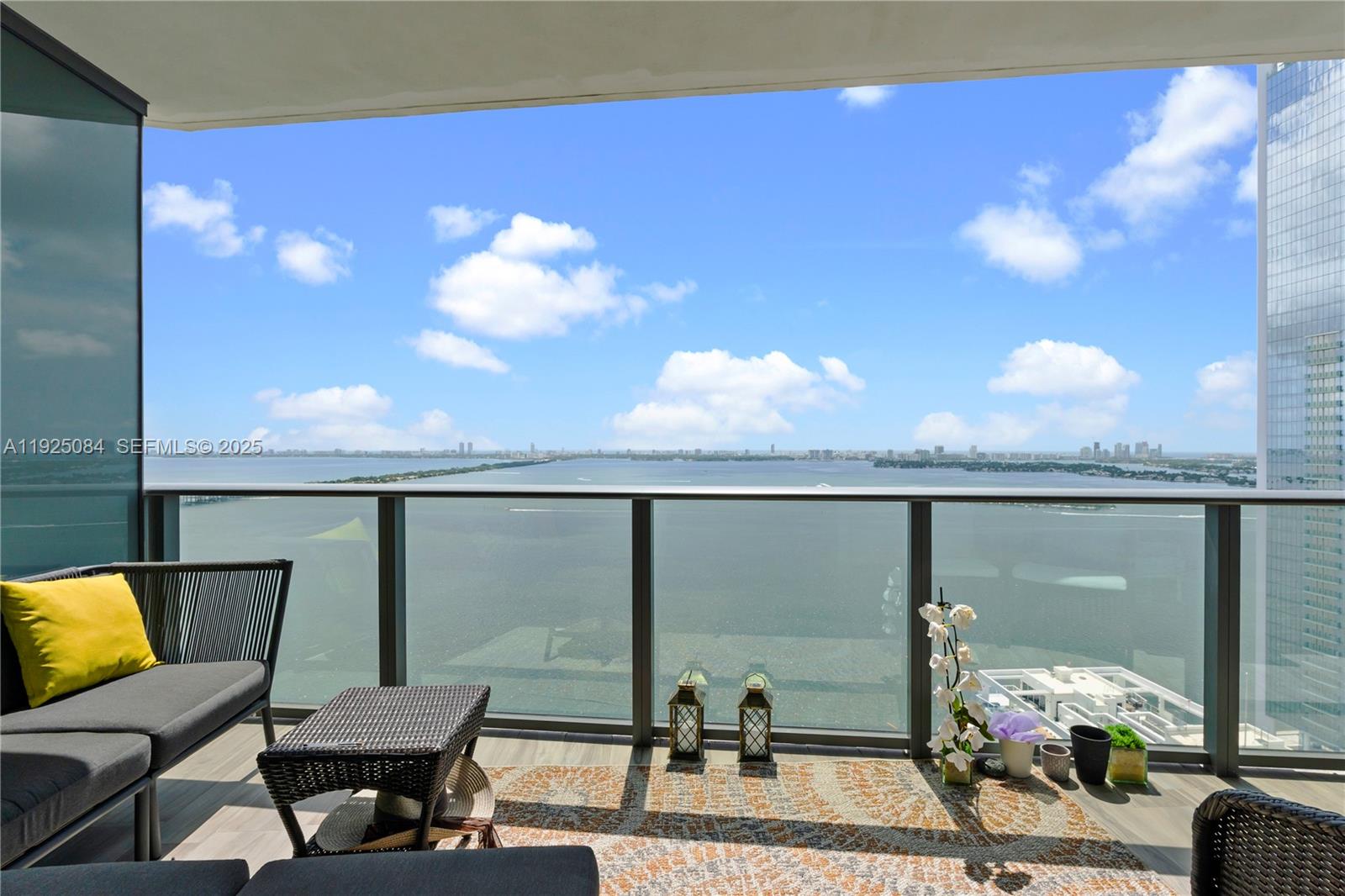 460 NE 28th St #3106, Miami FL 33137