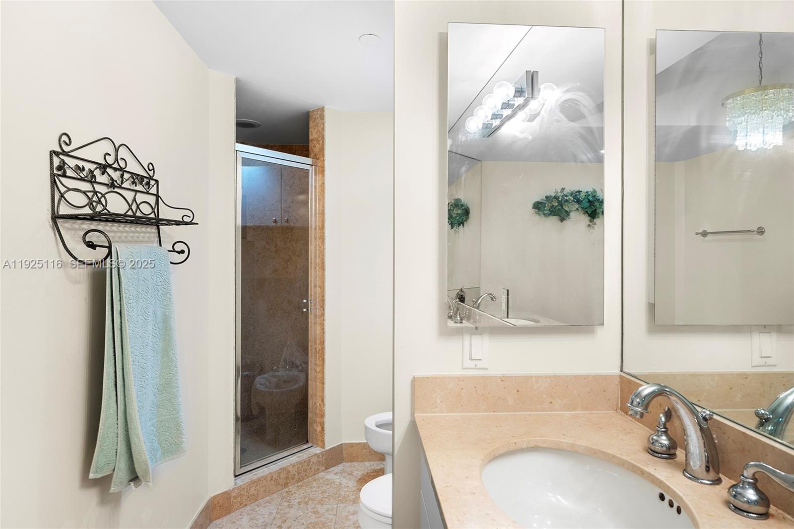 4775 Collins Ave #807, Miami Beach FL 33140
