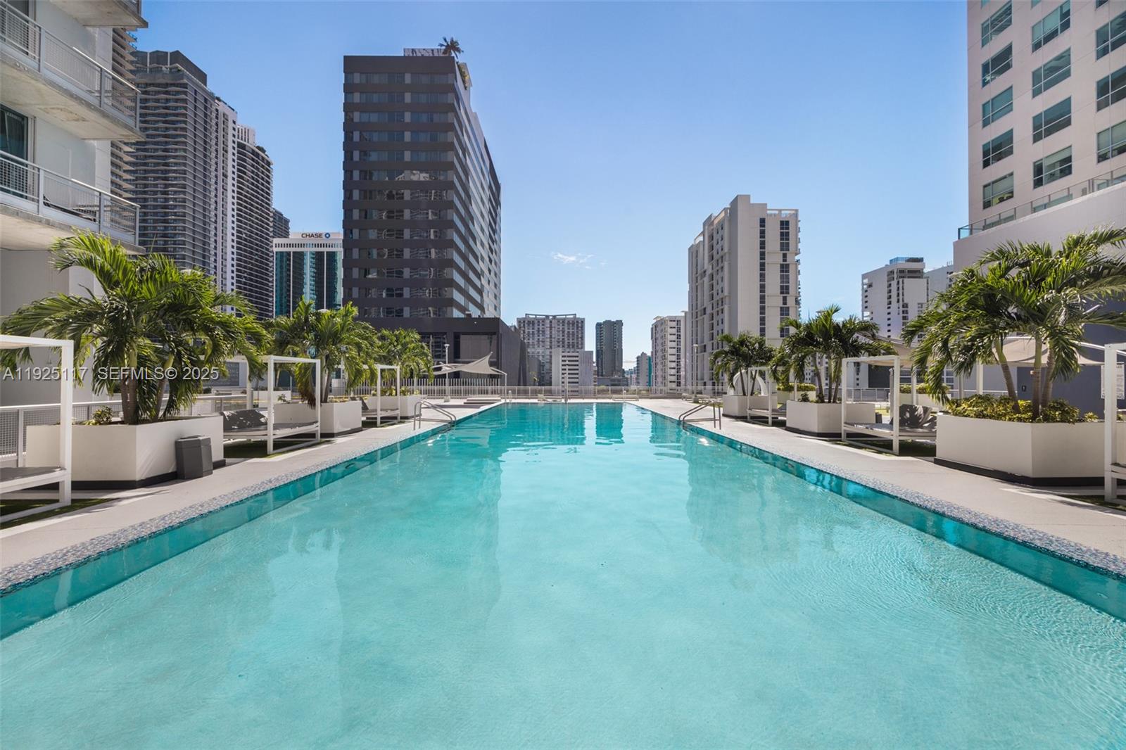 690 SW 1st Ct #1830, Miami FL 33130