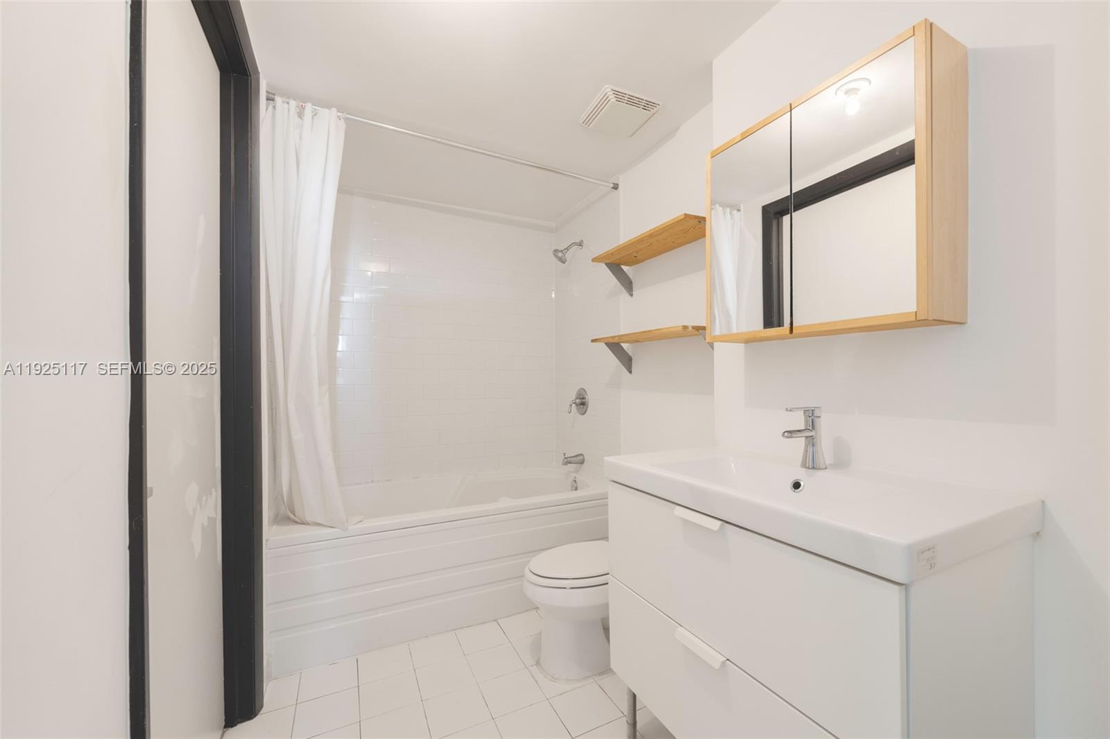 690 SW 1st Ct #1830, Miami FL 33130