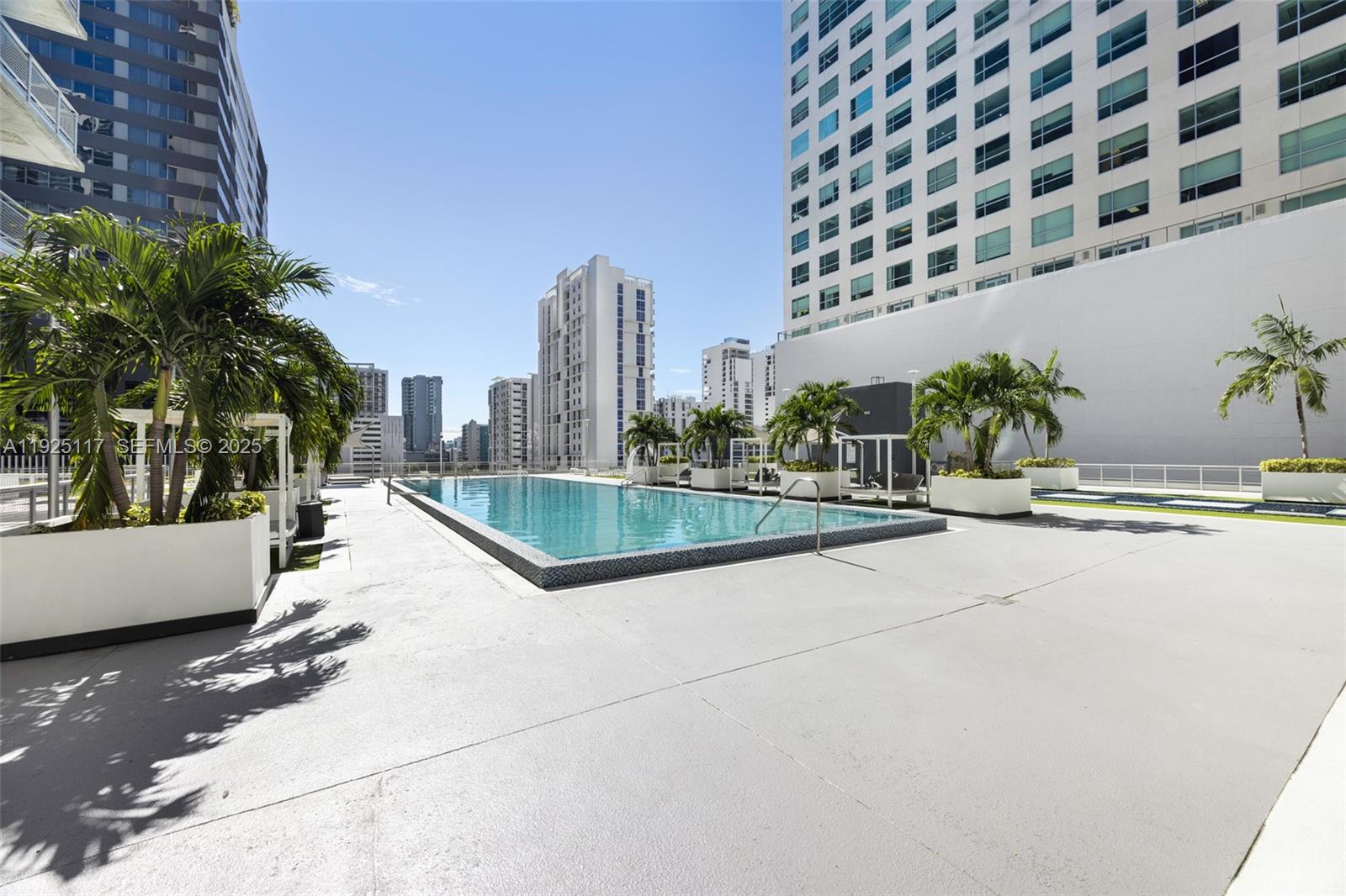 690 SW 1st Ct #1830, Miami FL 33130