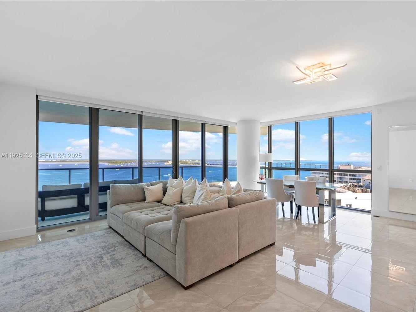1331 Brickell Bay Dr #1811, Miami FL 33131