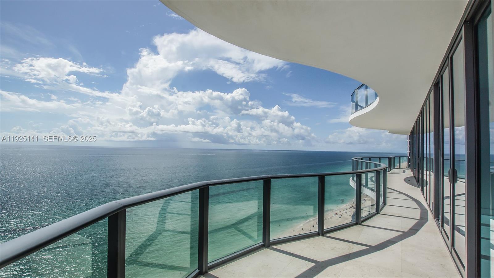 19575 COLLINS AV #19, Sunny Isles Beach FL 33160