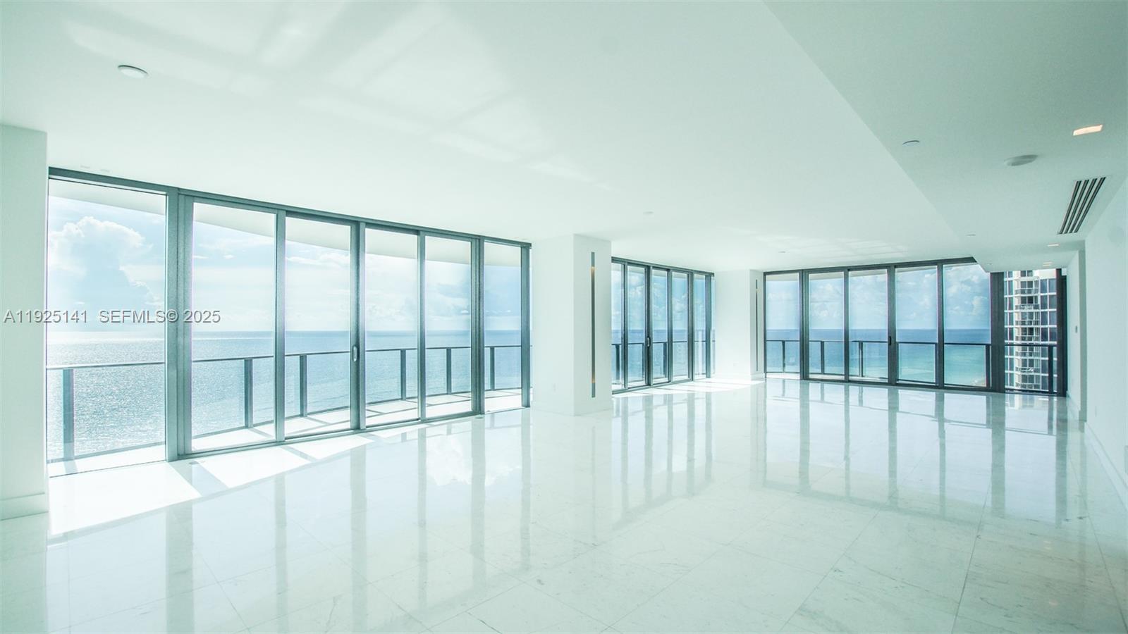 19575 COLLINS AV #19, Sunny Isles Beach FL 33160