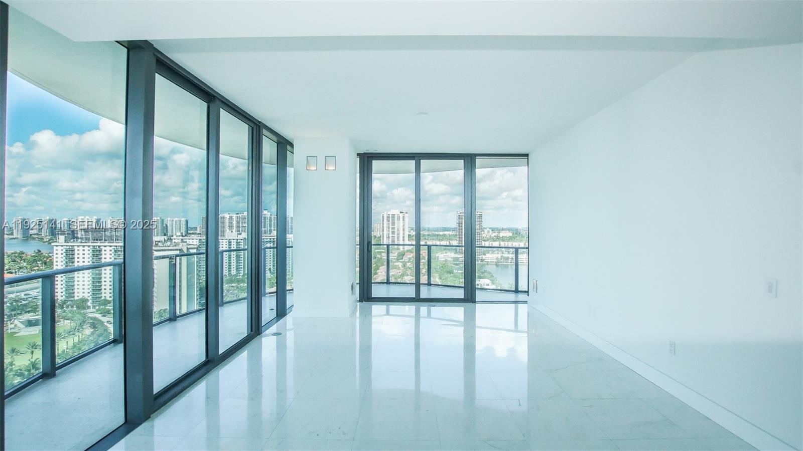 19575 COLLINS AV #19, Sunny Isles Beach FL 33160