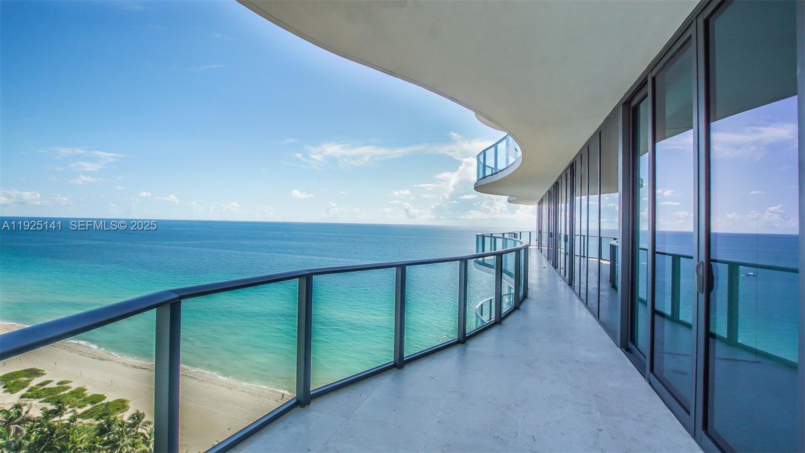 19575 COLLINS AV #19, Sunny Isles Beach FL 33160