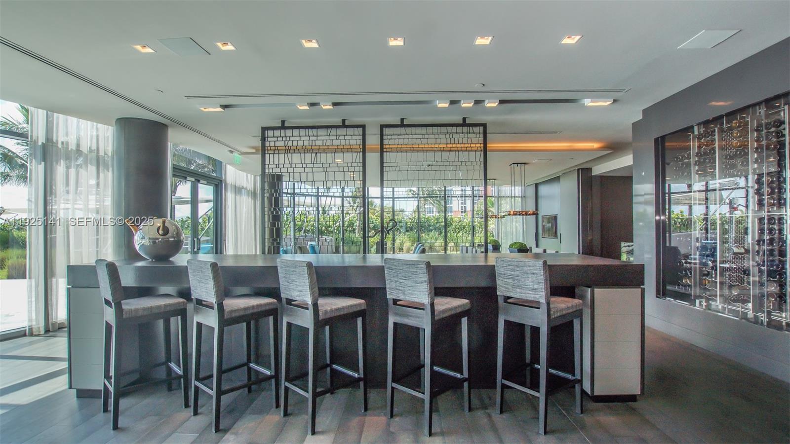 19575 COLLINS AV #19, Sunny Isles Beach FL 33160