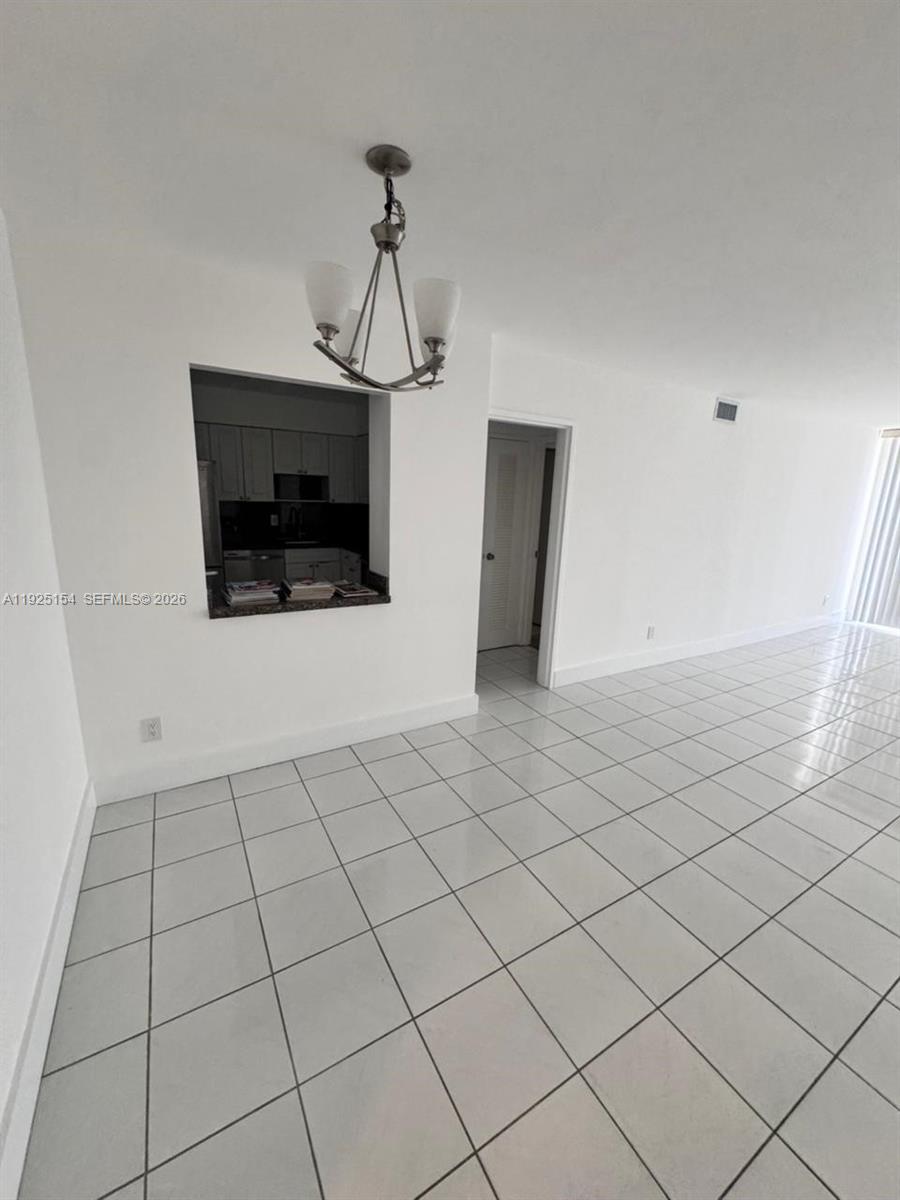 5161 Collins Ave #1108, Miami Beach FL 33140