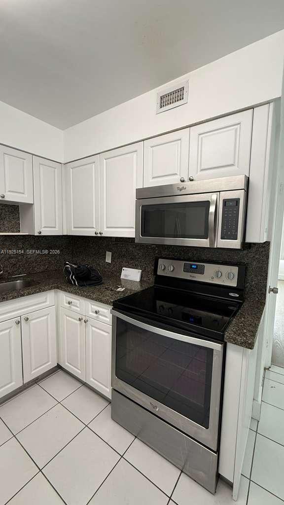 5161 Collins Ave #1108, Miami Beach FL 33140