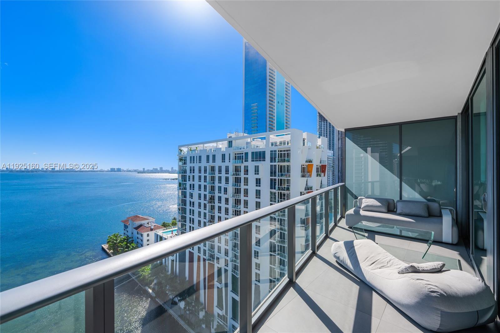 460 NE 28th St #1806, Miami FL 33137