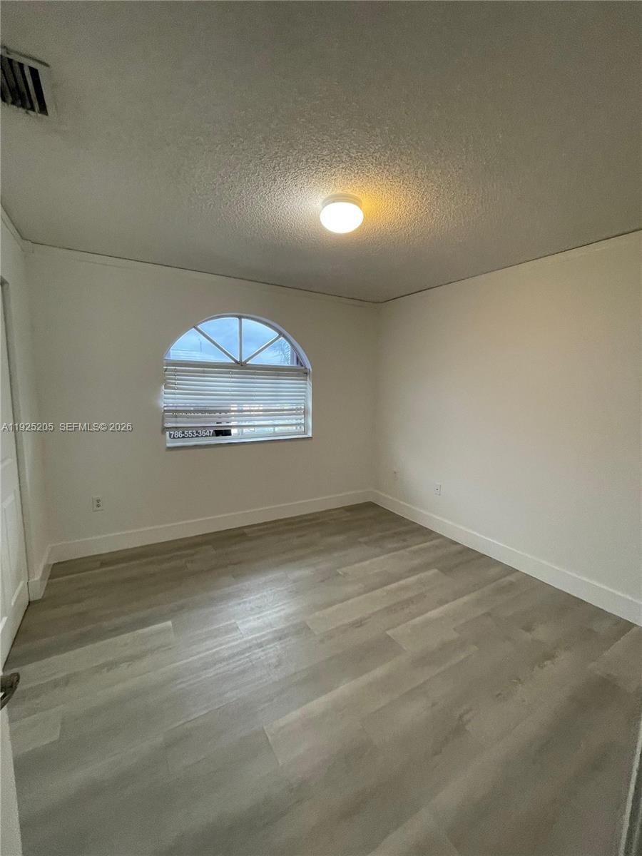 3375 W 76th St #211, Hialeah FL 33018