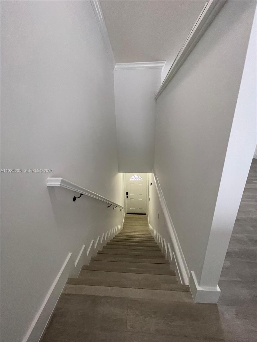 3375 W 76th St #211, Hialeah FL 33018