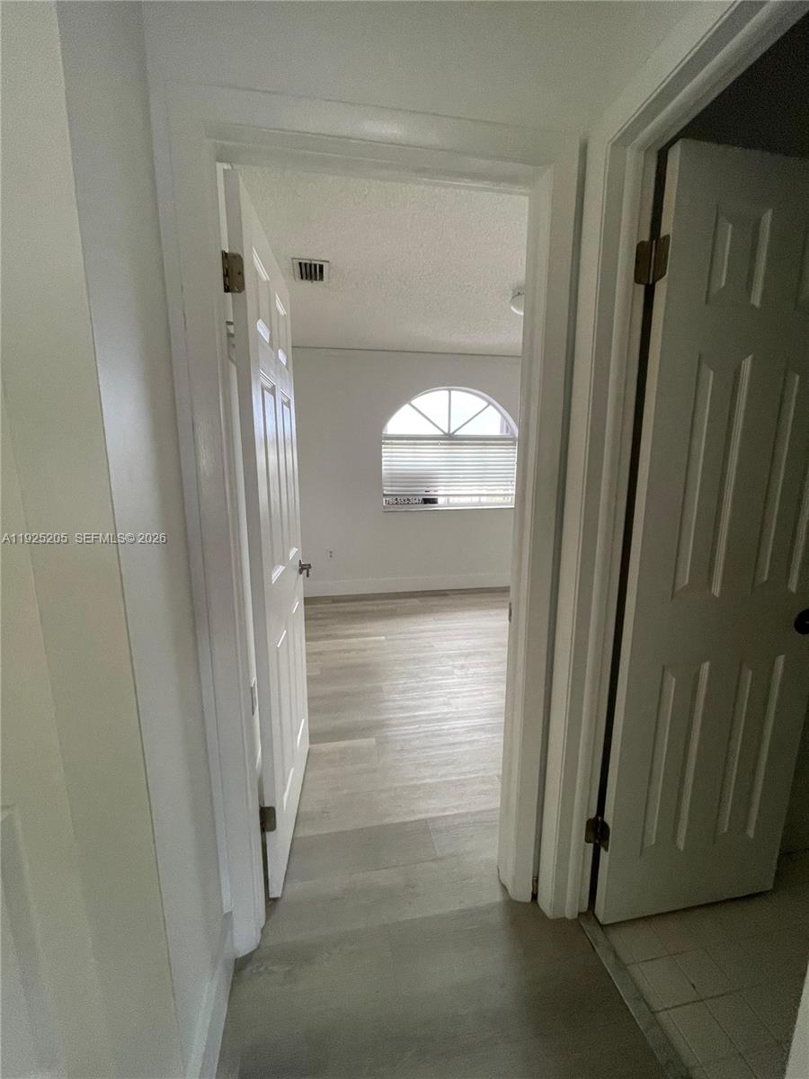 3375 W 76th St #211, Hialeah FL 33018
