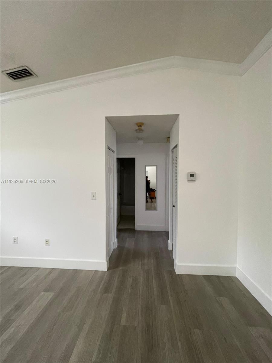 3375 W 76th St #211, Hialeah FL 33018